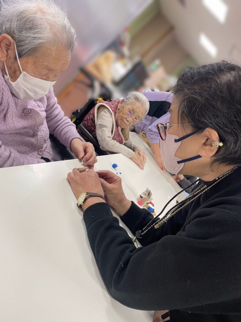 ⚪紙粘土クラブ 2階フロア⚪