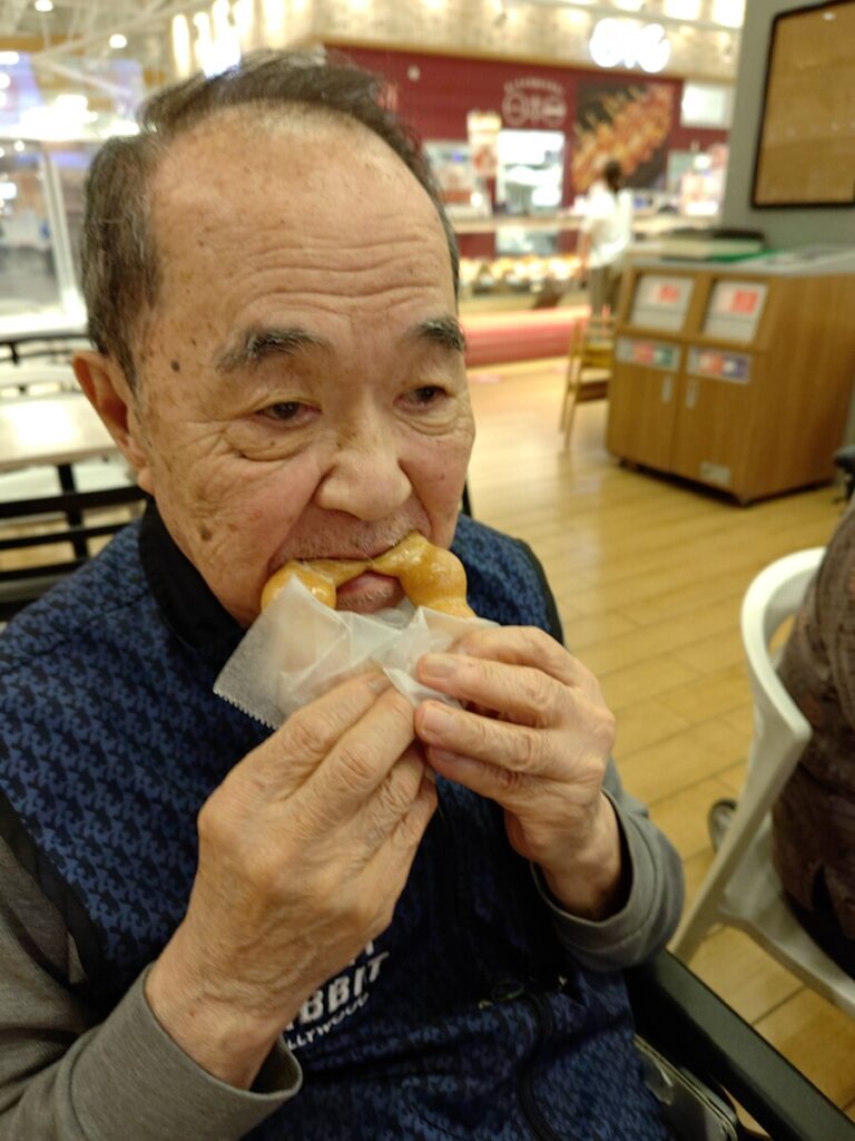 おやつ外出🚙